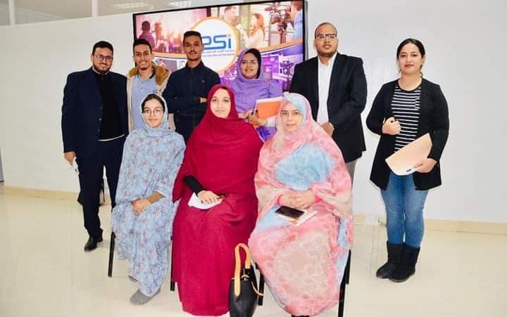 إجتماع لمجلس شؤون الطلبة بمعهد الصحافة وعلوم الأخبار بالعيون