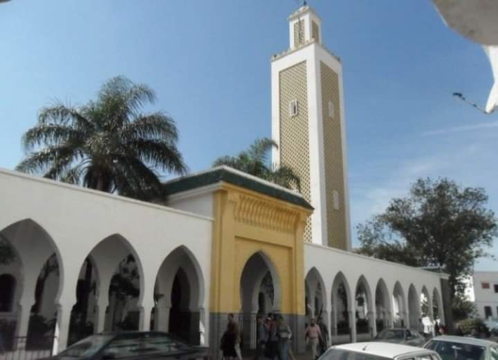 مصلي يعتدي على إمام مسجد بآلة حادة بالحسيمة