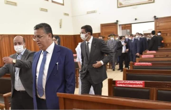 وزير العدل السيد “عبد اللطيف وهبي” يحل بإقليم بوجدور، ويقوم بزيارة مقر المركز القضائي ببوجدور