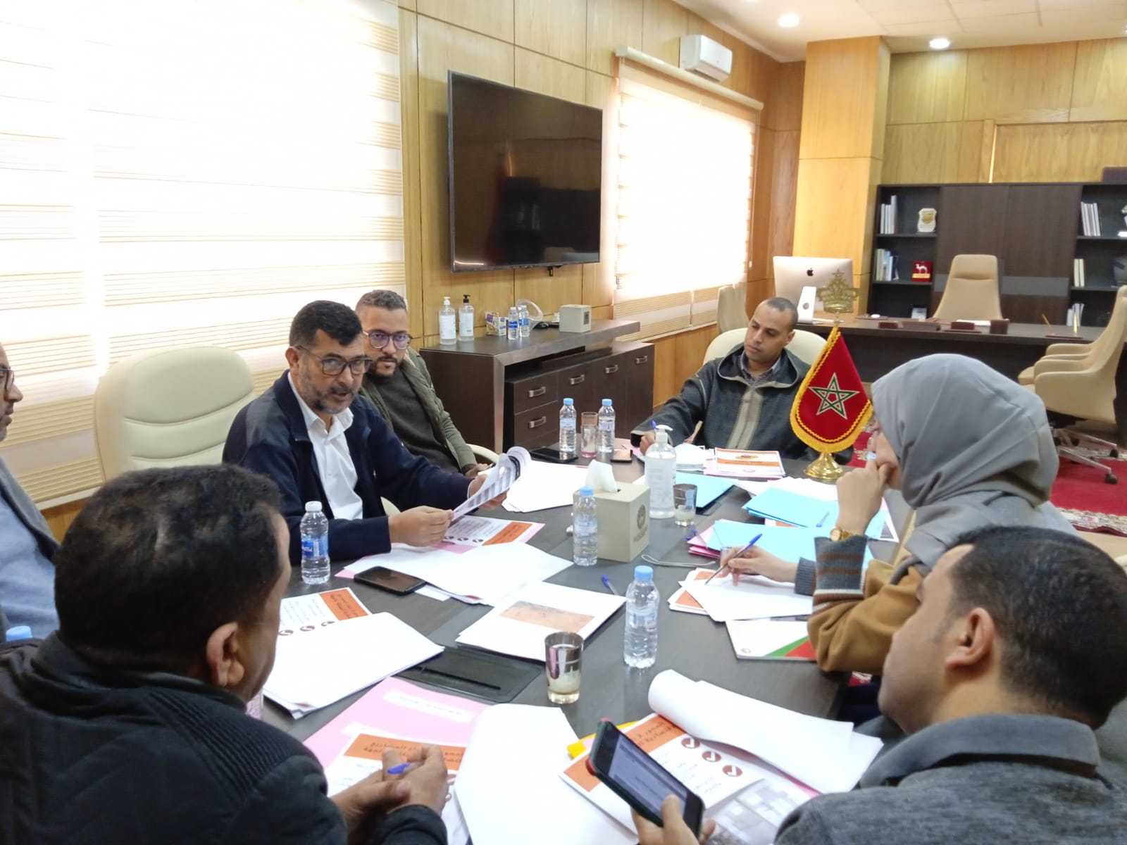 غرفة التجارة و الصناعة و الخدمات بطانطان اجتماع اللجنة الاقتصادية والاجتماعية