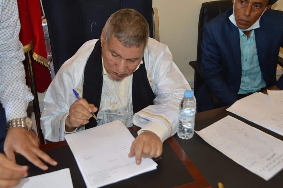 مجلس الجماعة الترابية لأمكالة يثمن باعتزاز ، باسم رئيسه و اعضائه الموقف السياسي حيال القضية الوطنية الأولى ويعتبره موقفا تاريخيا وطفرة مهمة في التعامل الإسباني مع قضيتنا الوطنية العادلة