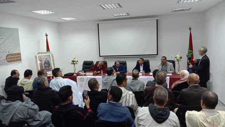 يوم دراسي حول المخطوط بعنوان ” أهمية المخطوط في مكتبات الصحراء “
