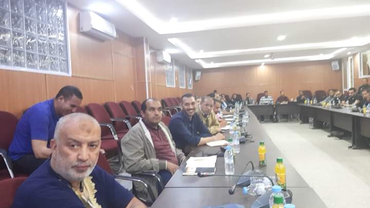 ندوة تكوينية في موضوع: إشكالية تدريس التاريخ في المرحلة الثانوية وامتداداته الجامعية