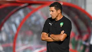 الحسين عموتة مدرب المنتخب الوطني للاعبين المحليين، يوجه الدعوة لأربعة وعشرون لاعباً