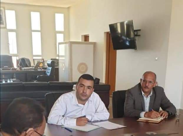 السيد نور الدين لمزوكي يتوعد بحل مجموعة من الاشكالات التي تهم التعليم التقني بالاقليم والتدخل لتوفير المقررات الدراسية للمسالك التكنولوجيا والتقنية بثانوية للاخديجة التقنية المحدثة حديثا بالوطية