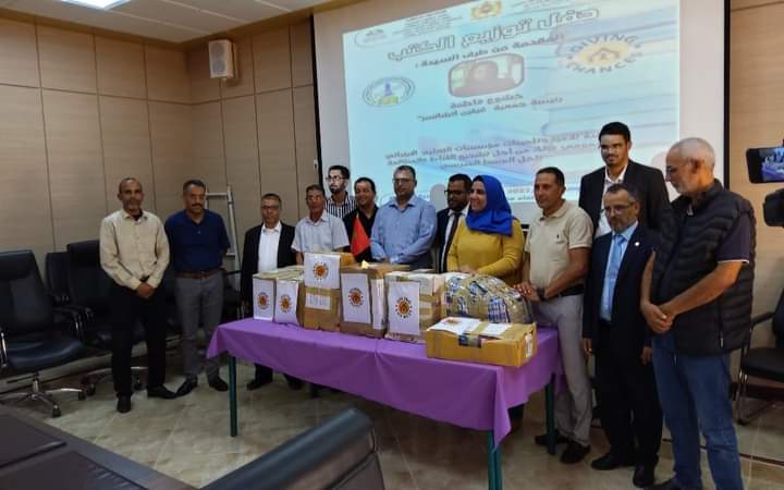 المديرية الإقليمية لبوجدور: توزيع مجموعة من القصص والكتب والمعاجم لفائدة 13مؤسسات تعليمية ابتدائية