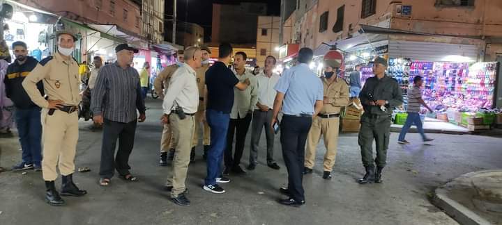 حملة واسعة لتحرير الملك العمومي بمدينة العيون