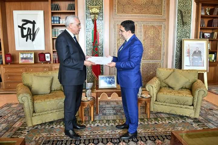عاجل ..وزير العدل الجزائري يحل بالمغرب