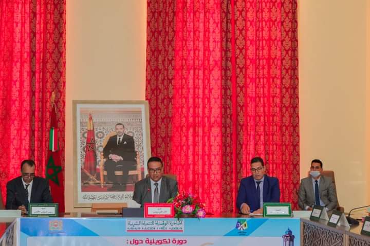 بوجدور.. عامل الإقليم يعطي انطلاق المخطط الاقليمي للتكوين