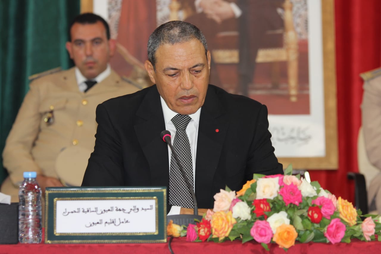 والي ولاية جهة العيون الساقية الحمراء يشرف على تنصيب رجال السلطة ممن شملتهم الحركة الانتقالية الأخيرة التي قامت بها وزارة الداخلية، والذين تم تعيينهم بعدد من المناصب على مستوى إقليم العيون