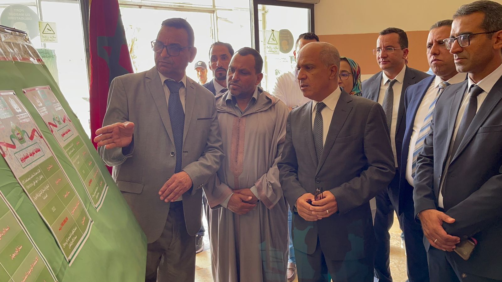 السمارة .. عامل الإقليم يشرف على تسليم تجهيزات طبية كدعم المنظومة الصحية في مجال صحة الأم و الطفل