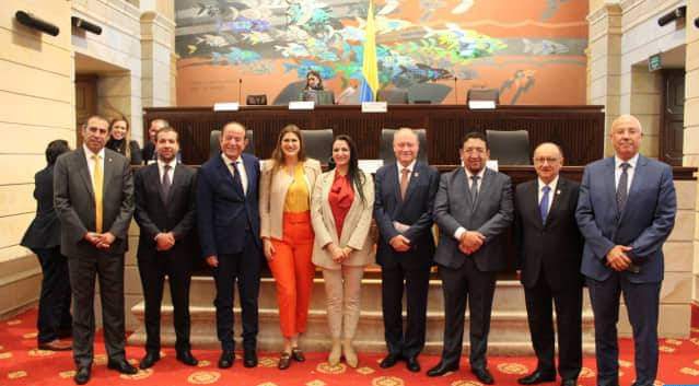 البرلمان الأنديني يجدد تأكيده على جدية ومصداقية المبادرة المغربية للحكم الذاتي