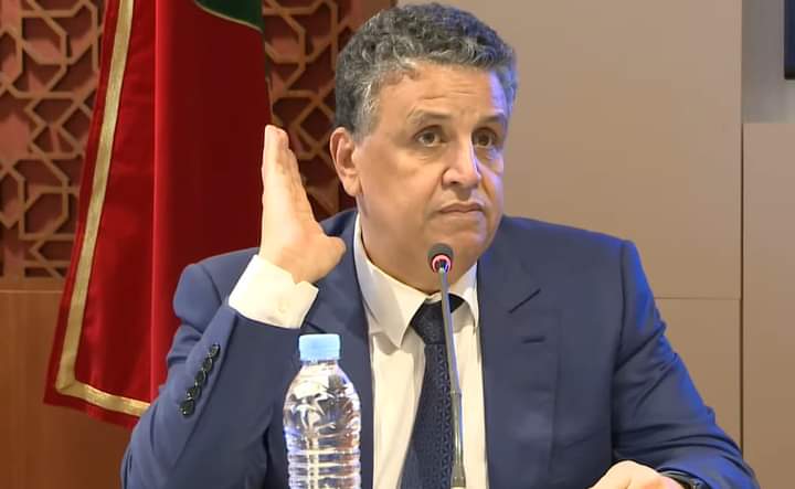 وزير العدل يعلن نهاية الفوضى على مواقع التواصل الإجتماعي