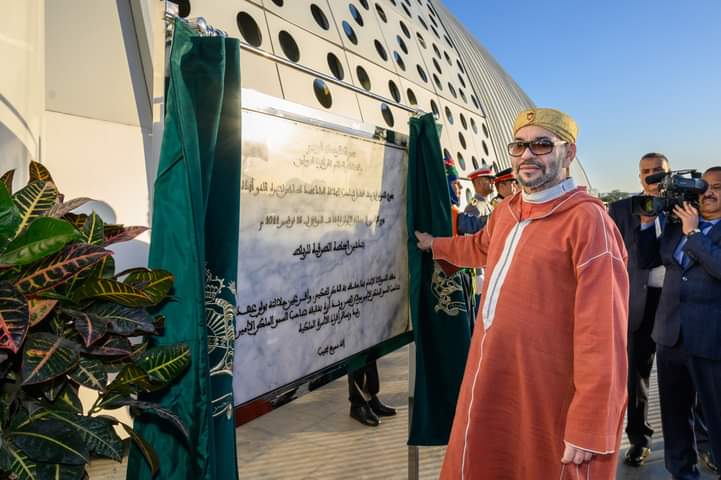 جلالة الملك يدشن المحطة الطرقية الجديدة للرباط، مكون أساسي في إعادة تهيئة المدخل الجنوبي للعاصمة