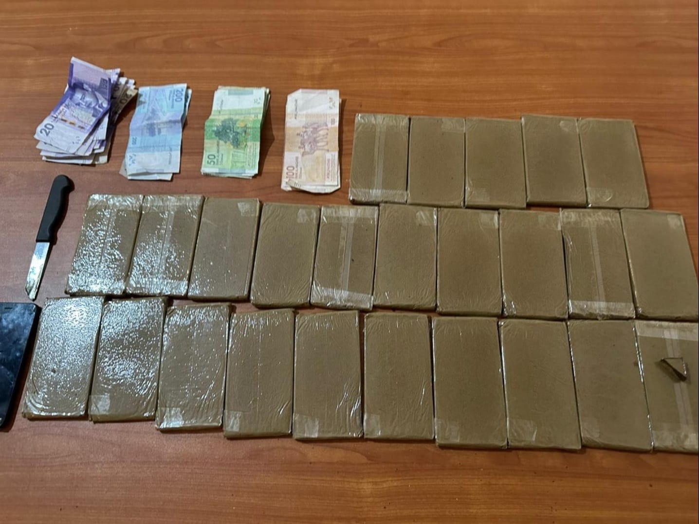 كمين يطيح بشخص بالمرسى
