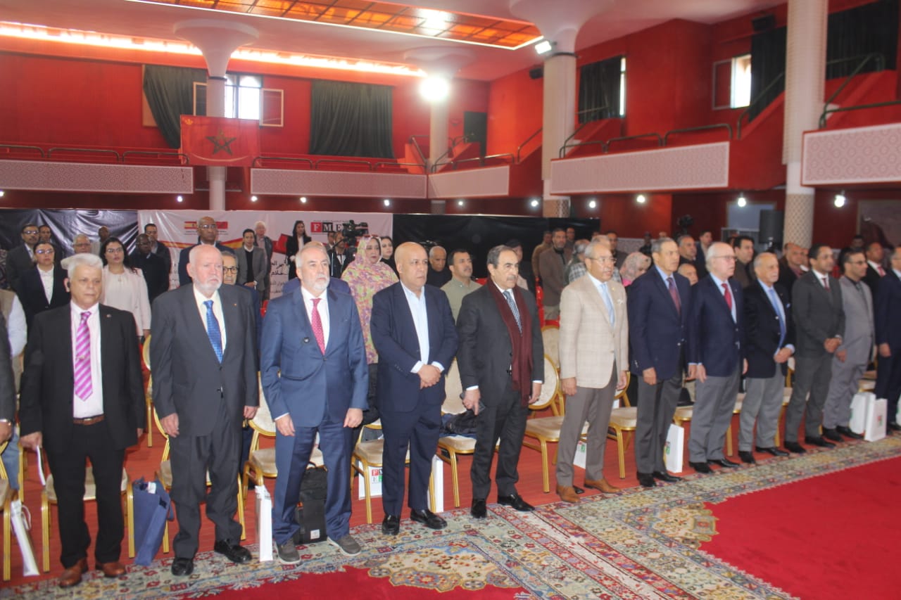 بالفيديو : هكذا مرت فعاليات الدورة الأولى من ملتقى الإعلام والمجتمع