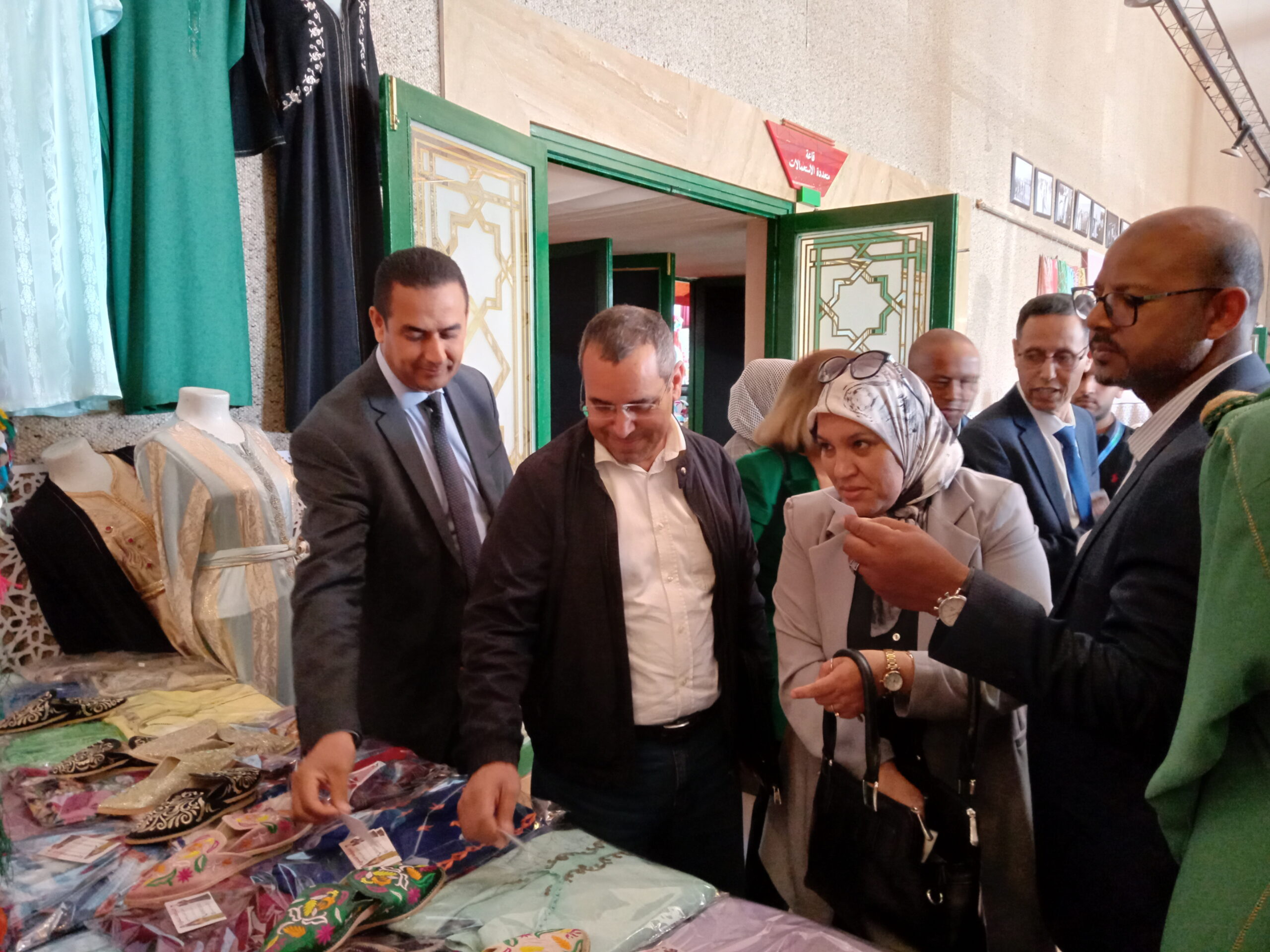 بالفيديو والصور : منتدى المرأة الصحراوية تنمية وديمقراطية ينظم بمدينة العيون ملتقاه الثالث