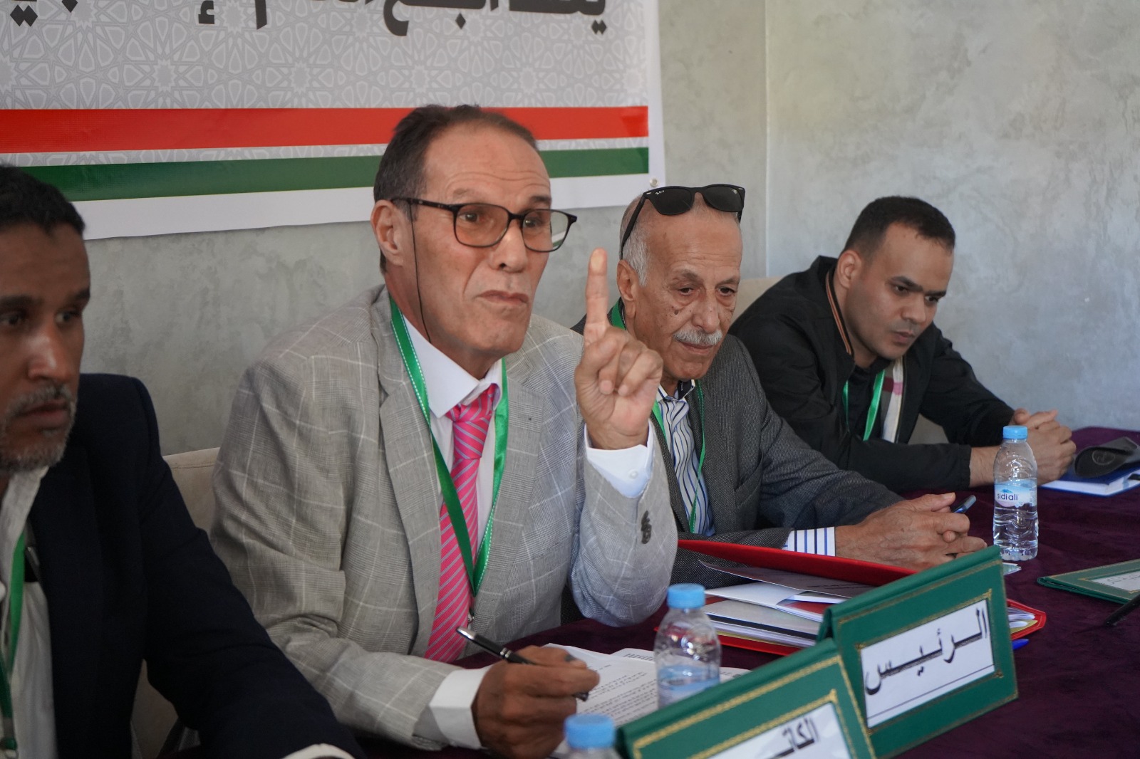 بالصور : شباب المسيرة يعقد جمعه العام الإنتخابي