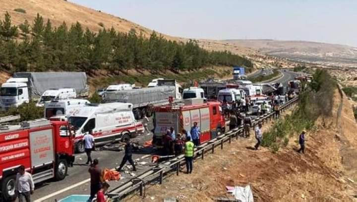 عشرات الجرحى في حادثة اصطدام عربتي ترامواي بمدينة سامسون التركية