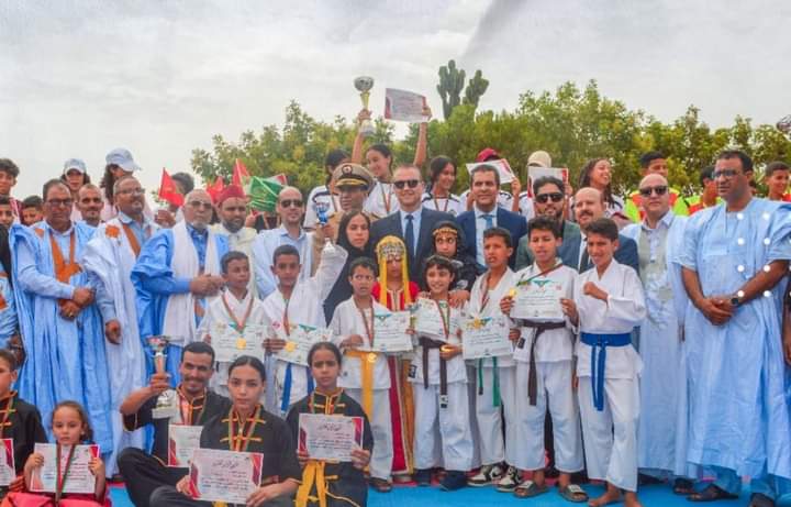 نجيب البهوسي يشيد بالحس الرياضي لعامل بوجدور