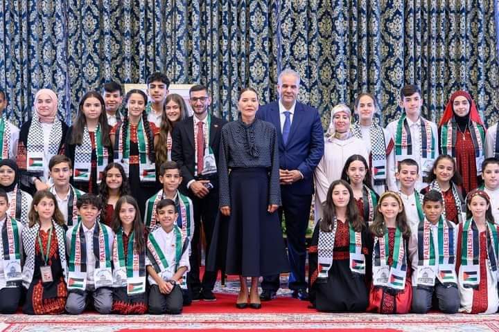 صاحبة السمو الملكي الأميرة للا حسناء تستقبل الأطفال المقدسيين المشاركين في الدورة الرابعة عشرة للمخيم الصيفي لوكالة بيت مال القدس