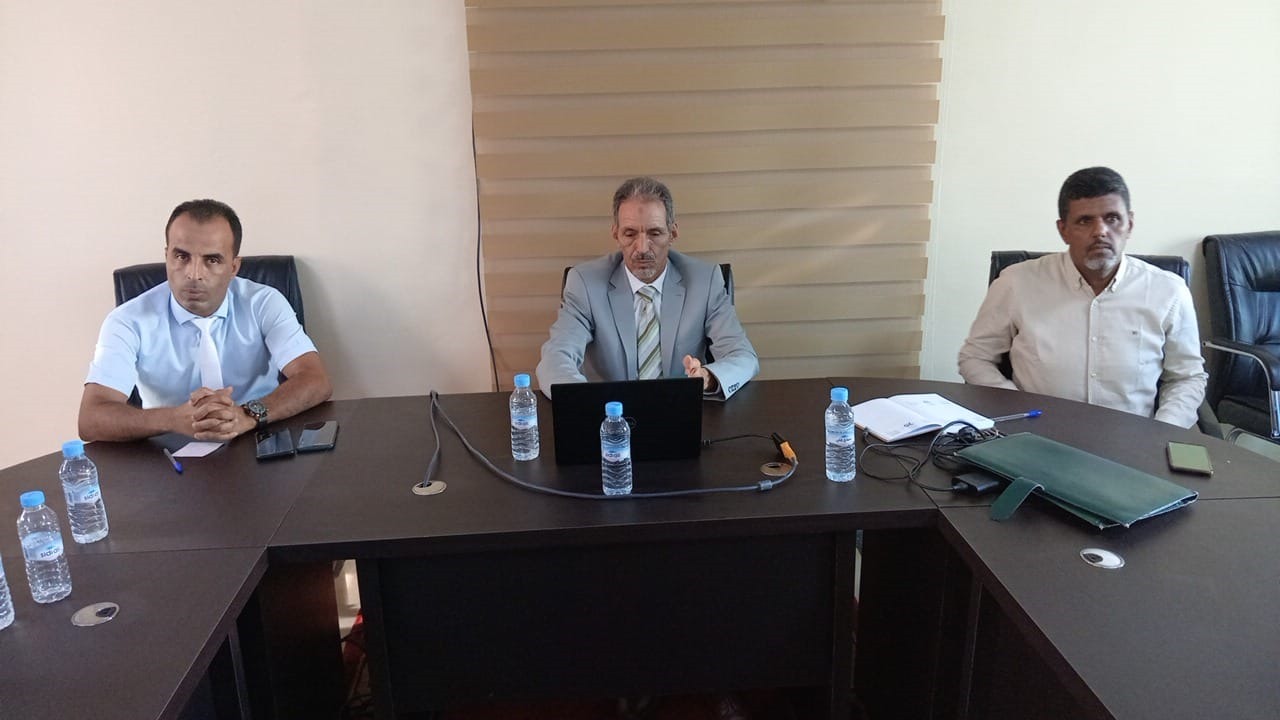 ندوة صحفية لمدير الأكاديمية الجهوية للتربية والتكوين لجهة العيون الساقية الحمراء