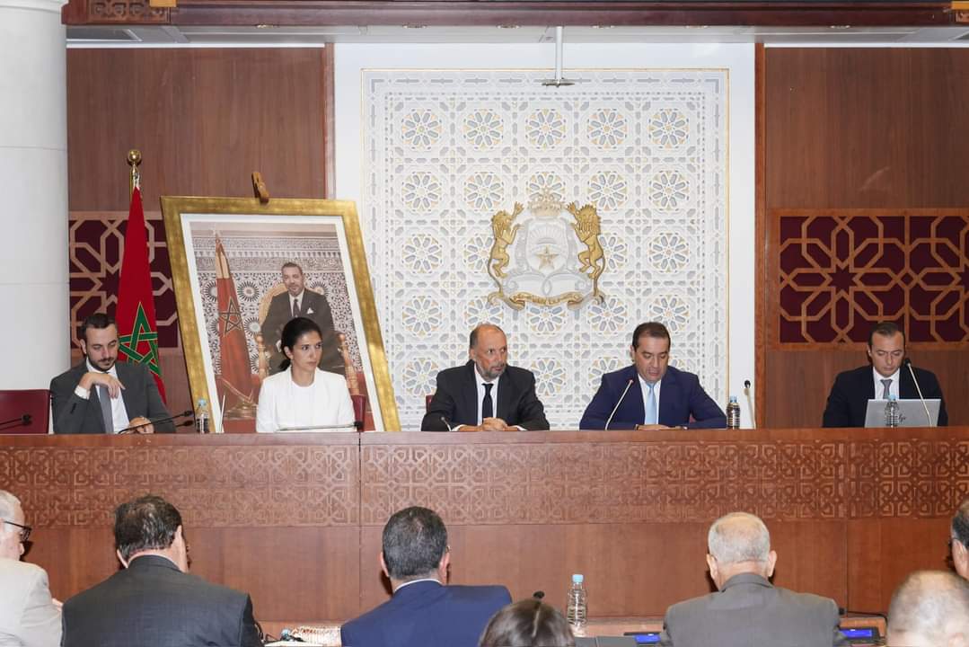 لجنة المالية والتنمية الاقتصادية تعقد اجتماعا لتدارس مجموعة من النقاط.. التفاصيل