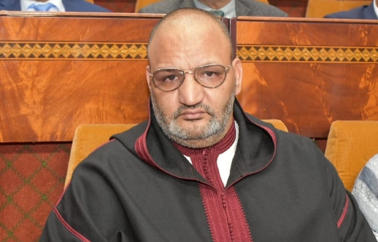 النائب البرلماني مولاي الزبير حبدي يدعو وزير الفلاحة الى الانفتاح على اقليم السمارة المتواجد في الواجهة
