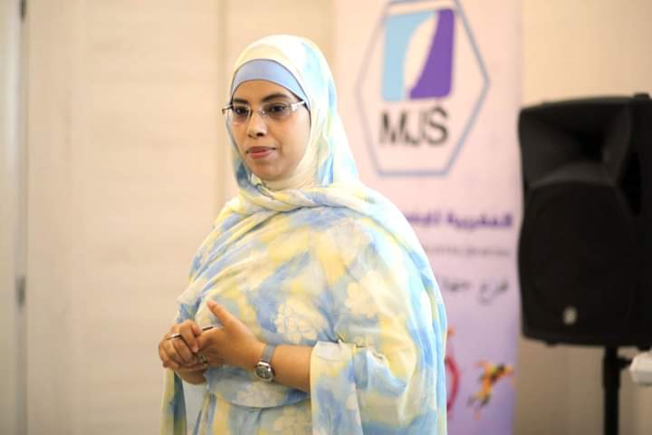 تتويج فيلم ” بيت الشعر” للمخرجة مليكة ماء العينين بالجائزة الكبرى للنسخة التاسعة لمهرجان بنجرير